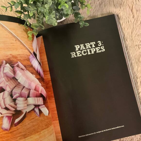 Practical Paleo by Diane Sanfilippo Whole Foods Lifestyle Cookbook - Picture 11 of 12